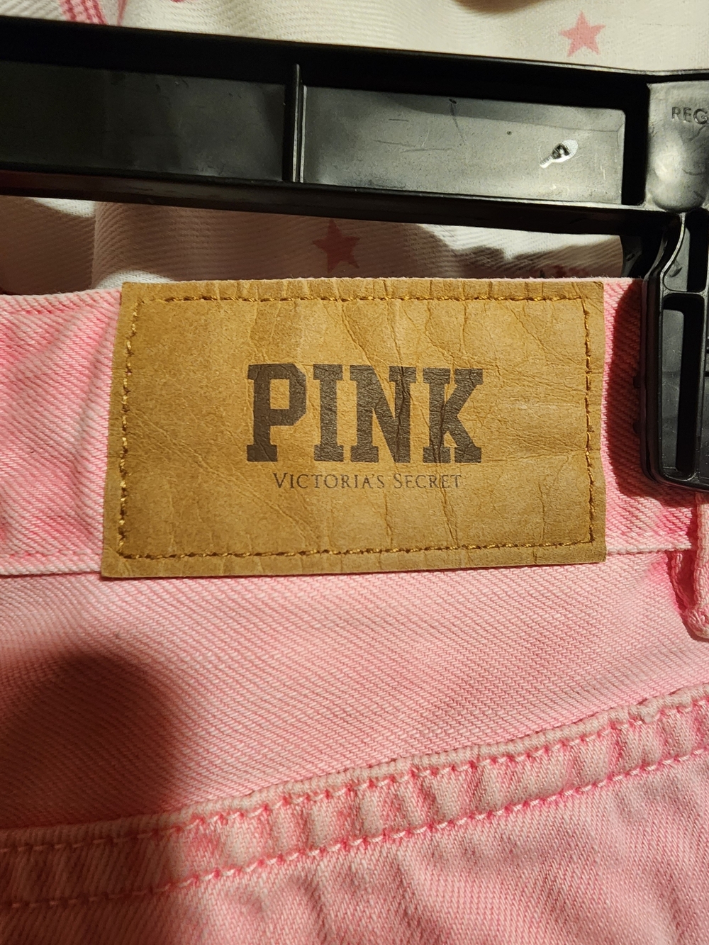 SZ 2 VS PINK JEAN SHORTS. - Picture 4 of 8